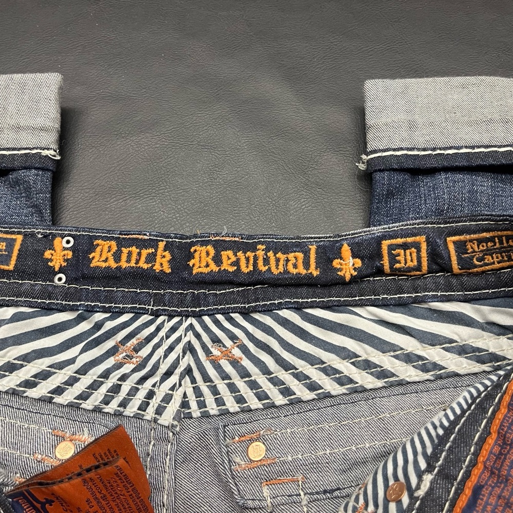 Rock Revival Capris - Size 30 - Worn once/Like brand new - Picture 9 of 12